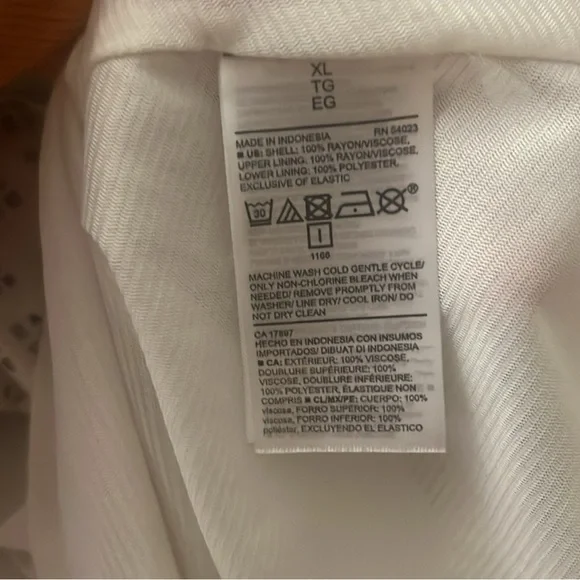 🎀 Old Navy Fit & Flare Geometric Spaghetti Strap Dress - Picture 5 of 5